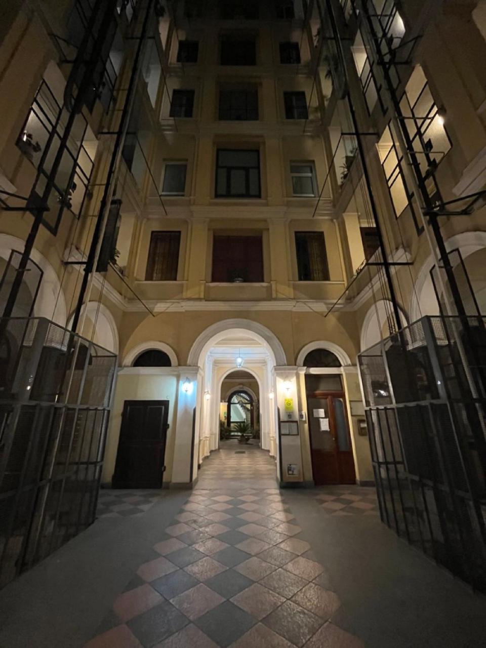 Appartamento Minimal Roma Centro Exterior foto